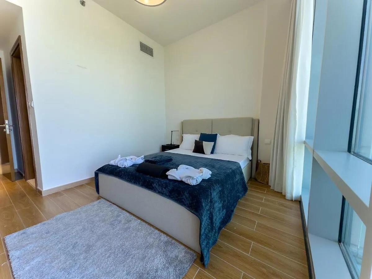 Modern And Spacious 2Br In Business Bay Ντουμπάι