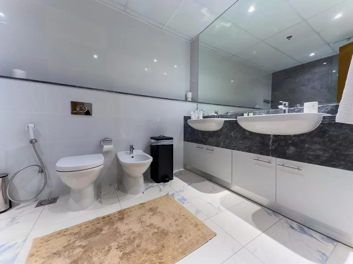 Modern And Spacious 2Br In Business Bay Ντουμπάι